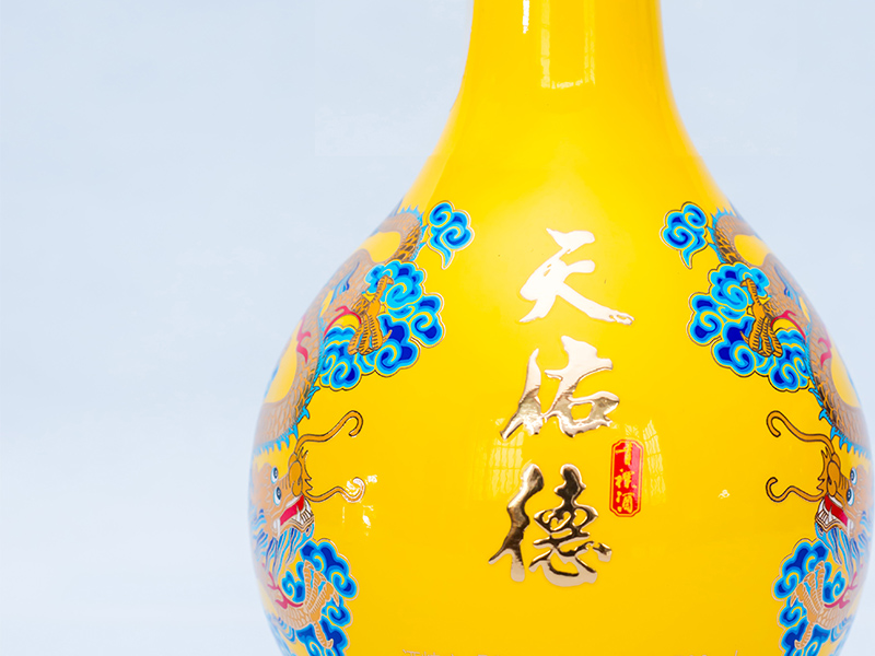 怎樣選擇適合的白酒瓶